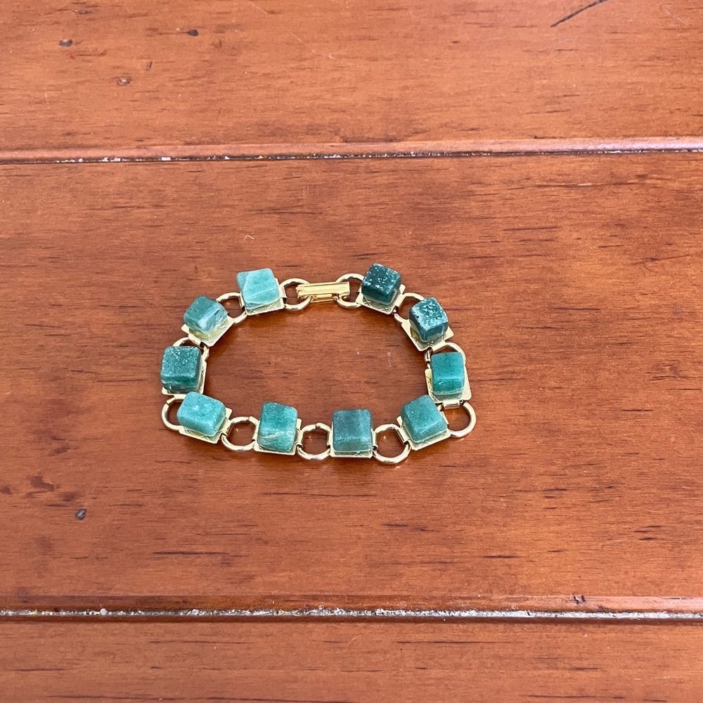 Vintage Green and Gold Colored Costume Jewelry Bracelet